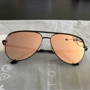 Quay Australia X Desi Perkins High Key Sunglasses 60mm - Gunmetal & Peach